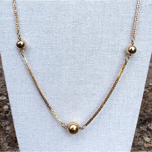Vintage Avon Gold Tone Chain Station‎ Necklace 26" Minimalist